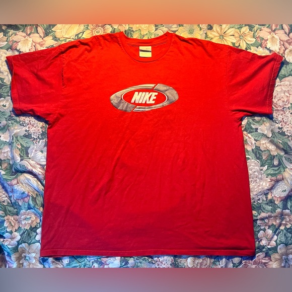 VINTAGE NIKE TEE - Picture 1 of 4